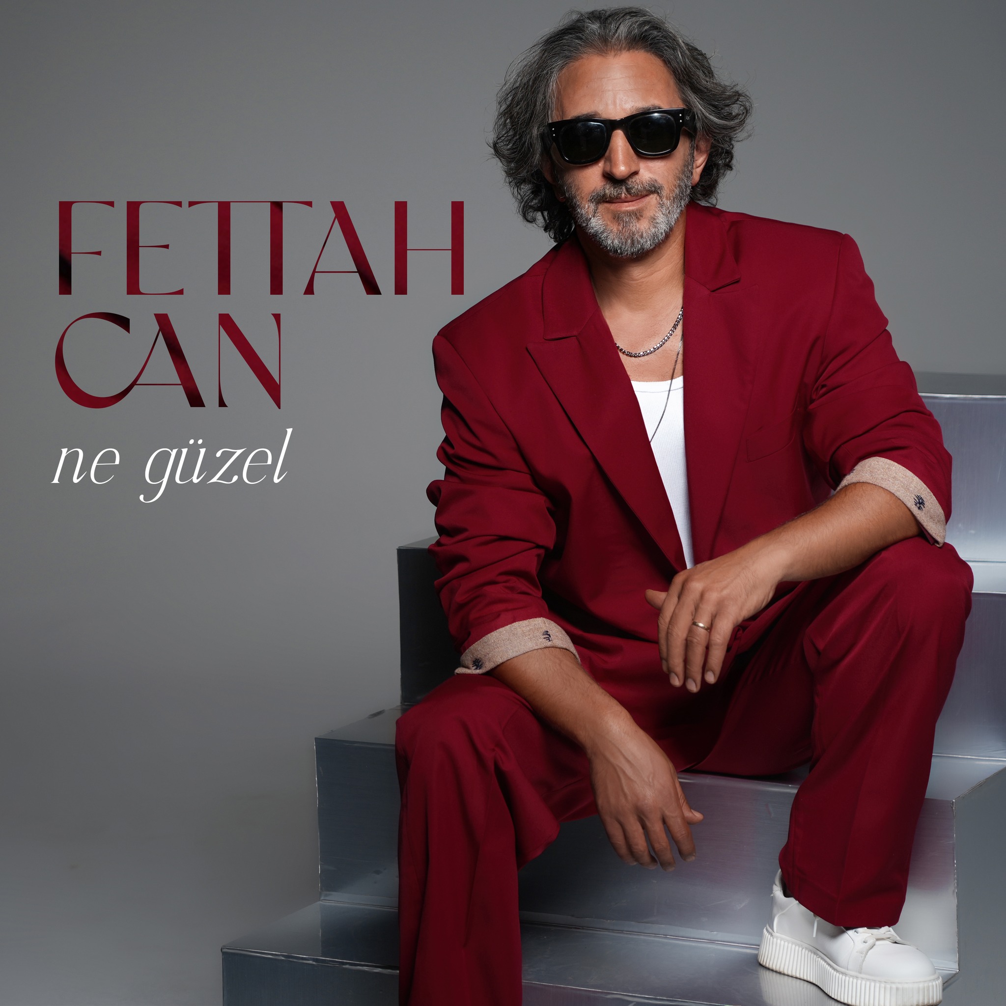FETTAH CAN’DAN YAZ SONU TEKLİSİ ”NE GÜZEL”